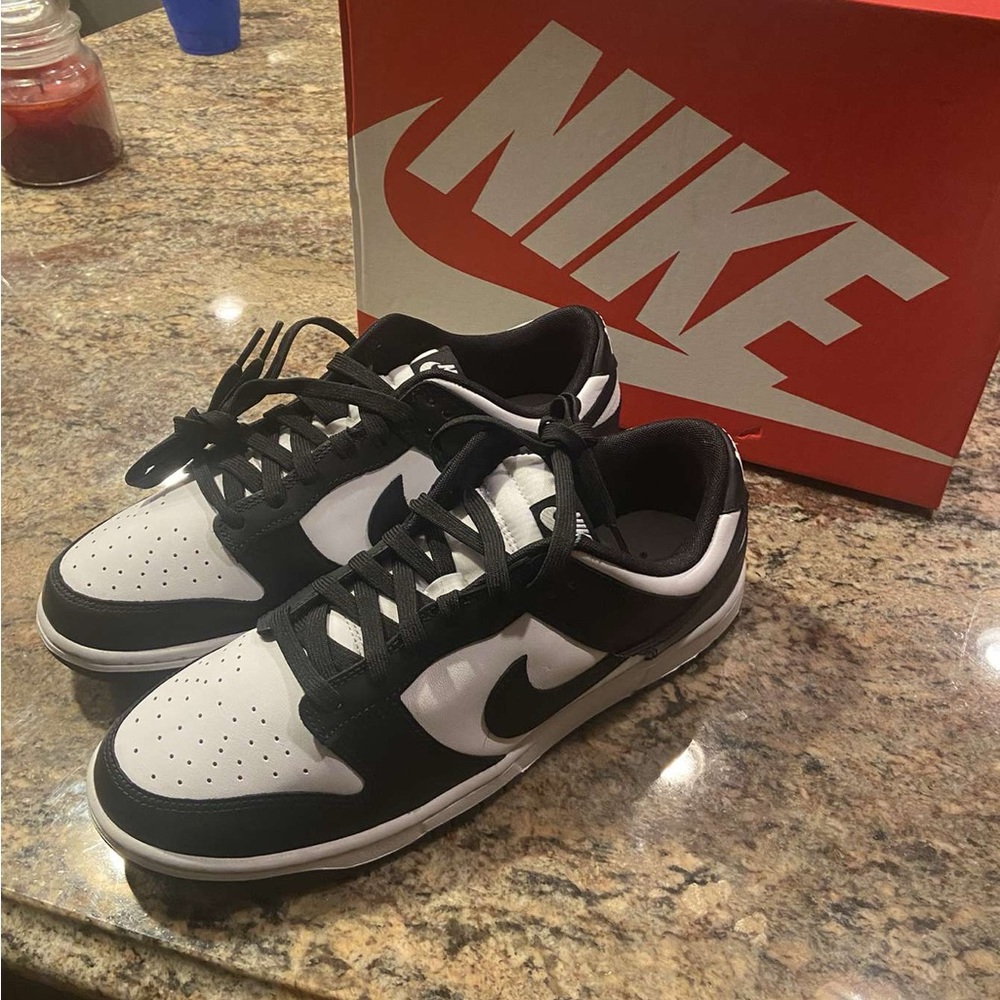 Panda dunks never warn fresh out of the box with tags. accidentally ordered 2